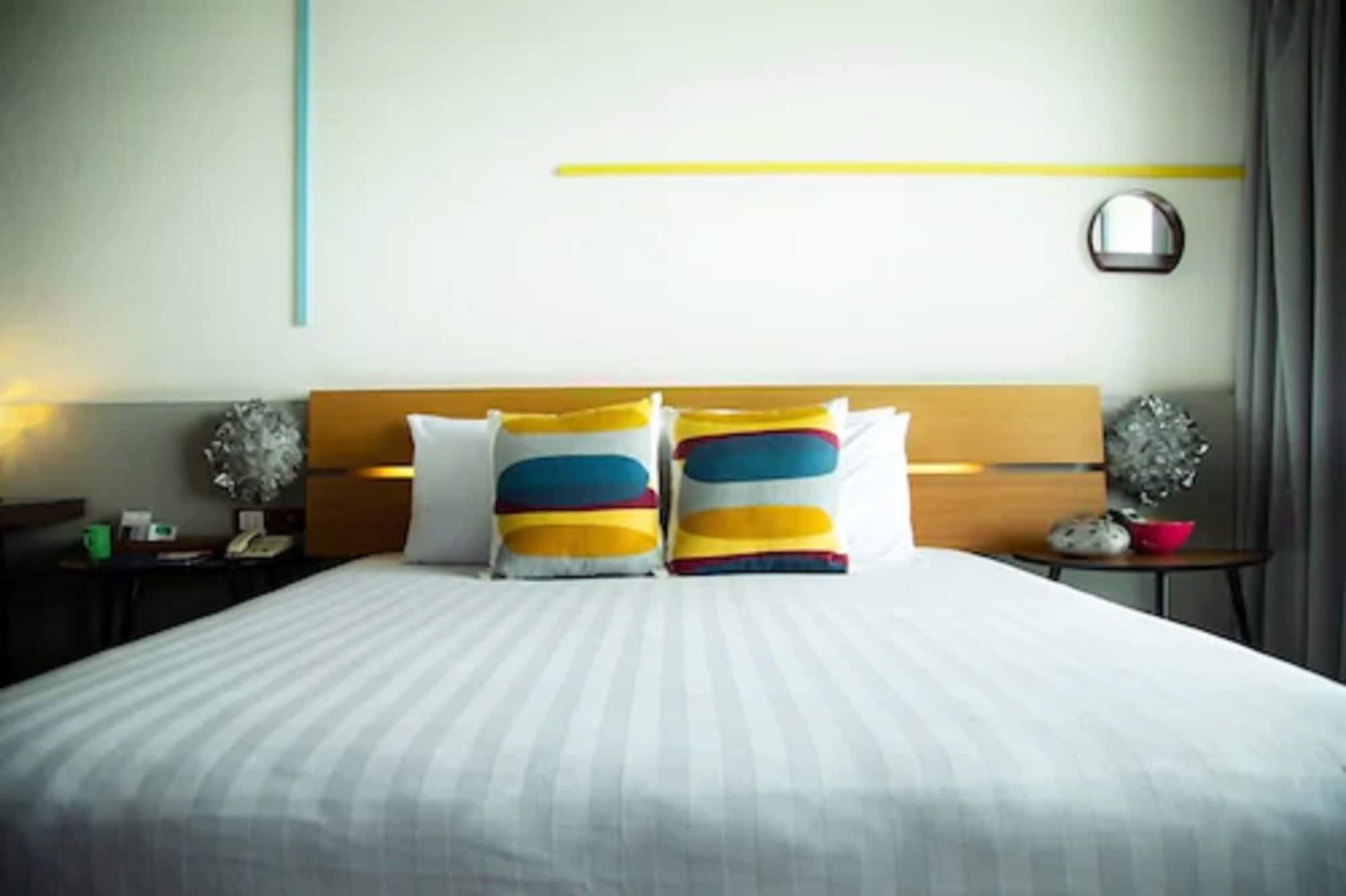 Baboona Beachfront Living Pattaya Extérieur photo