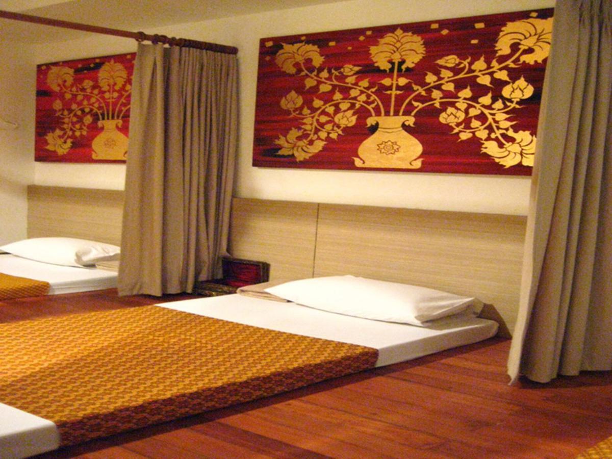 Baboona Beachfront Living Pattaya Extérieur photo